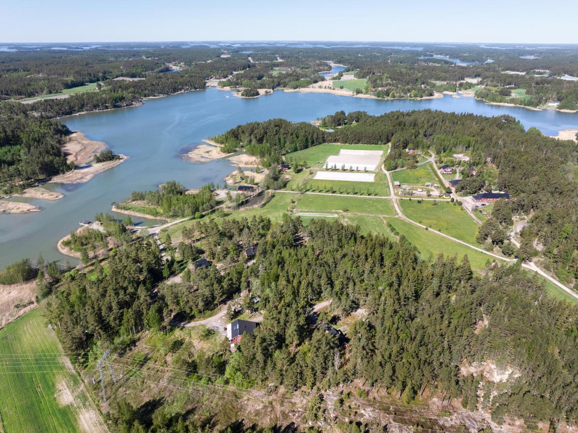 Lomahyppaeys Villa Naantali Ngoại thất bức ảnh