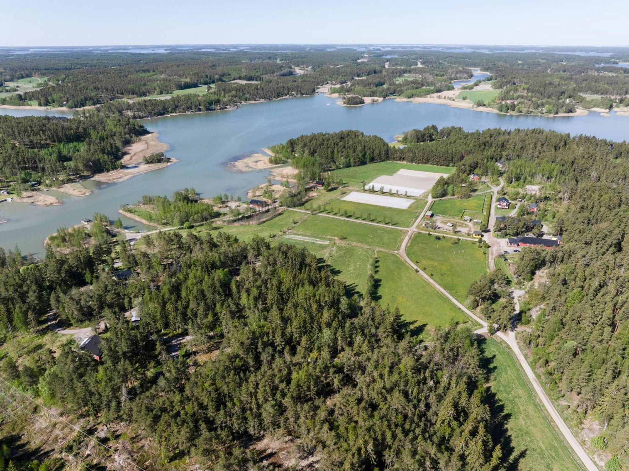 Lomahyppaeys Villa Naantali Ngoại thất bức ảnh