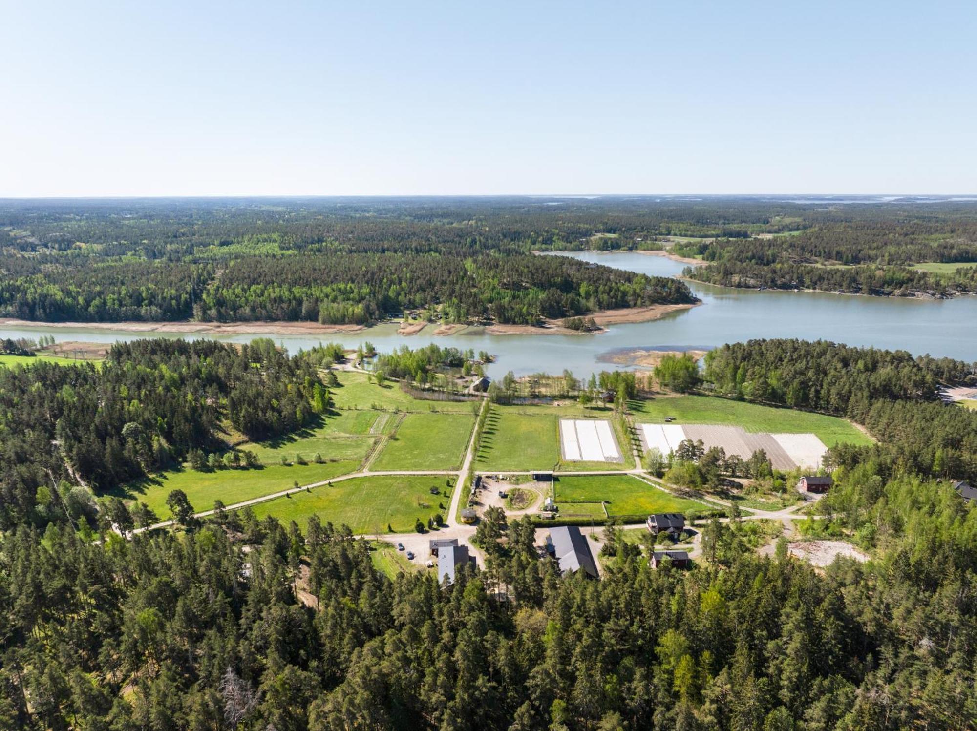 Lomahyppaeys Villa Naantali Ngoại thất bức ảnh