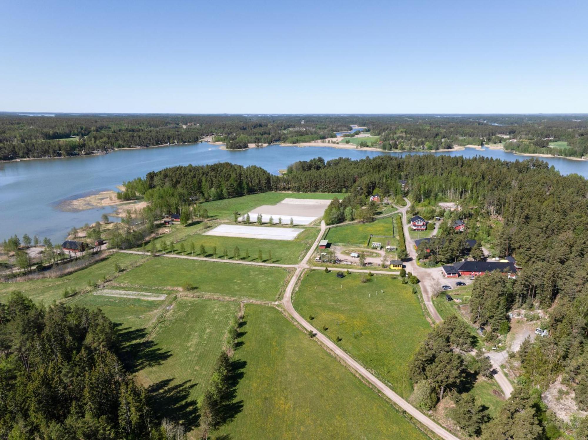 Lomahyppaeys Villa Naantali Ngoại thất bức ảnh
